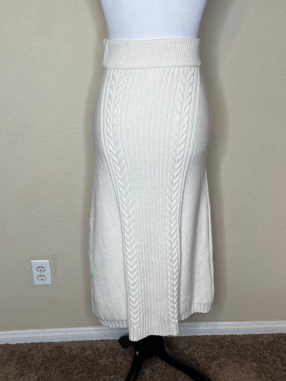 CYRUS Coquette Cable Knit Maxi Skirt Cream Ivory Ribbed Winter Cottagecore XS - Picture 2 of 16
